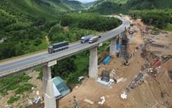 Đẩy nhanh tiến độ 50 cầu trên cao tốc qua thành phố Huế