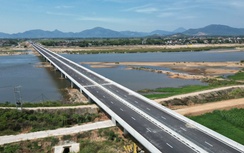 Sẵn sàng thông xe 220km cao tốc dọc miền Trung
