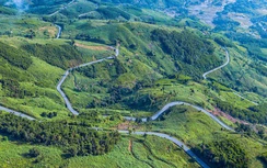 Lưu lượng phương tiện tăng mạnh, QL24 xuất hiện ùn ứ cục bộ