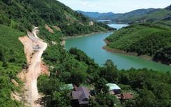 Quảng Ngãi kết nối cảng biển thông thương cửa khẩu Việt Lào