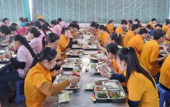 Cà Mau tổ chức "Bữa cơm Công đoàn" cho hơn 1.600 công nhân