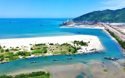 Huế: Chi gần 10 tỷ đồng để nạo vét, cửa biển vẫn bồi lấp trở lại
