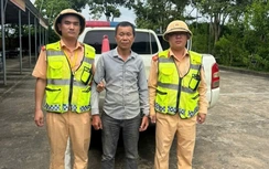 Bắt giữ đối tượng người nước ngoài trốn lệnh truy nã khi đi qua Nghệ An