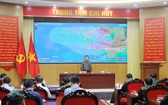 Bão số 5: Khuyến cáo người dân không ra đường từ 11h trưa nay