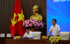 Chủ tịch Quảng Ngãi đối thoại với doanh nghiệp, nhà đầu tư