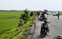 Người đàn ông tử vong cạnh xe máy bên quốc lộ 15D ở Quảng Trị