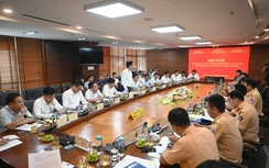 Cục CSGT đề xuất kết nối dữ liệu, quản lý chặt xe kinh doanh vận tải