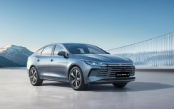 Phân khúc sedan hạng C sắp có xe PHEV đầu tiên