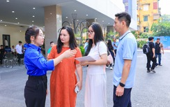 Đăng ký hàng chục nguyện vọng, thí sinh lãng phí thời gian, chi phí và cơ hội