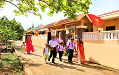 Rộn ràng, vui tươi lễ khai giảng năm học mới trên quần đảo Trường Sa