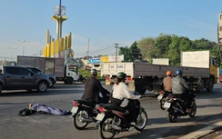 TP.HCM: Xe tải va chạm xe máy, hai người thương vong