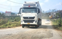 Hà Tĩnh: Tuyến đường kết nối quốc lộ 1A lên cao tốc Bắc - Nam xuống cấp nghiêm trọng