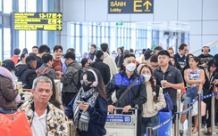 Bay Tết 2026: Áp lực dồn lên các đường bay TP.HCM - miền Trung, miền Bắc