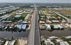 Cà Mau: Lập quy hoạch, khai thác quỹ đất dọc cao tốc, đường nối sân bay