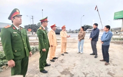 Ninh Bình: Đóng lối đi tự mở qua đường sắt, ngăn nguy cơ tai nạn tàu hỏa