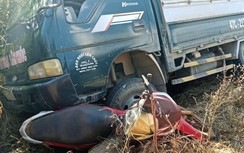 Đắk Lắk: Xe tải trôi tự do tông bé 10 tuổi tử vong, người mẹ bị thương