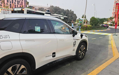 Xe taxi tự lái Trung Quốc "lấn sân" Trung Đông
