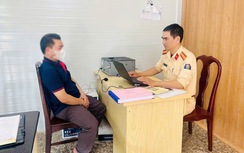 Từ hình ảnh xe tải đi ngược chiều trên quốc lộ do dân gửi, tài xế bị CSGT phạt nghiêm