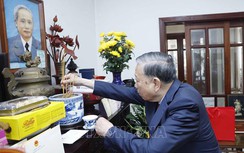 Tổng Bí thư Tô Lâm dâng hương tưởng niệm Thủ tướng Phạm Văn Đồng