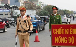CSGT Hà Nội xử lý hơn 100 tài xế vi phạm nồng độ cồn ngày 28 Tết