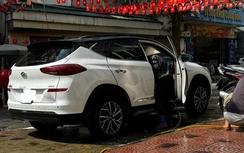 Rửa ô tô chiều 29 Tết, giá lên đến 500 nghìn đồng