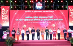 Đêm giao thừa, Tân Cảng Cát Lái đón 7 chuyến tàu xếp dỡ gần 11.200 TEU hàng hóa