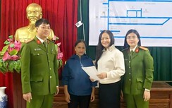 Người phụ nữ Ninh Bình vui mừng nhận lại 100 triệu đồng chuyển khoản nhầm