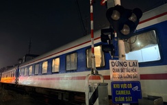 Tai nạn đường sắt ở Ngọc Hồi: Tài xế xe tải cố vượt đèn báo, bất tuân hiệu lệnh