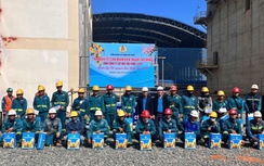 Nghĩa tình Công đoàn tiếp sức người lao động nơi công trường ngày giáp Tết