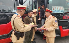 Hà Nội: Xử lý hơn 200 xe khách vi phạm, đảm bảo an toàn dịp cận Tết Nguyên đán