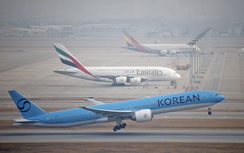 Áp lực đè nặng hàng không toàn cầu