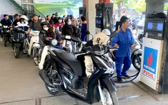 Chi mạnh Quỹ bình ổn, Giá xăng RON 95 vẫn tăng vượt 29.000 đồng/lít