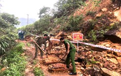 Quảng Ngãi: Khẩn trương thông đường liên xã, đảm bảo giao thông trước thềm bầu cử