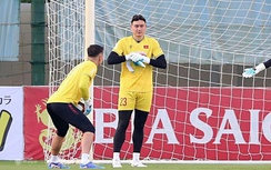 HLV Kim Sang-sik gọi 5 thủ môn chuẩn bị cho trận gặp Malaysia