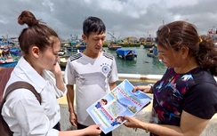 Ngư dân Gia Lai thu xếp chuyến đi biển để kịp tham gia bầu cử