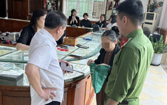 Ngăn chặn kịp thời vụ lừa đảo, chiếm đoạt 19 chỉ vàng của cụ bà 70 tuổi ở Nghệ An