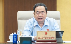 Chủ tịch Quốc hội: Tránh tình trạng công khai thông tin người dân vẫn khó tiếp cận