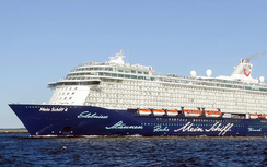 Nhiều du thuyền mắc kẹt giữa xung đột ở Vịnh Ba Tư