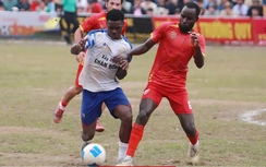 Bắc Ninh: Chính quyền xã nói gì về giải bóng đá hội làng có nhiều cầu thủ nước ngoài?