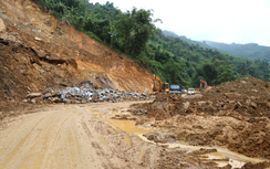 Từ bị động sang chủ động: Giữ vững mạch máu giao thông trước thiên tai