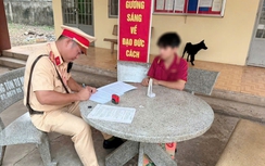 Bốc đầu xe máy trên QL14 qua Đồng Nai, thanh niên bị tịch thu phương tiện