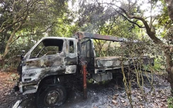 Hà Nội: Xe tải cháy do vướng dây điện, tài xế tử vong