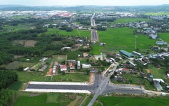 Cận cảnh dự án đường gần 700 tỷ đồng ở Quảng Ngãi dở dang do vướng mặt bằng