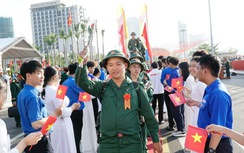 Hơn 10.000 thanh niên ở Gia Lai, Khánh Hòa, Phú Thọ lên đường nhập ngũ