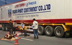 Xe máy va chạm xe đầu kéo trên QL1 qua Huế, một người tử vong tại chỗ