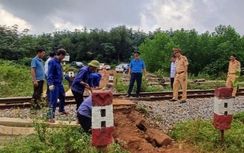 Xóa gần 1.600 lối đi tự mở qua đường sắt sau 6 năm