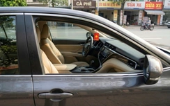 Cách làm mát nhanh khoang lái ô tô trong ngày nắng nóng