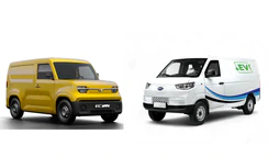 Mua xe tải Van, chọn VinFast EC Van hay Karry E5?