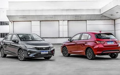 Xe gầm cao lên ngôi, chỉ còn vài mẫu sedan trụ lại
