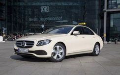 Mercedes-Benz trở lại thị trường xe taxi